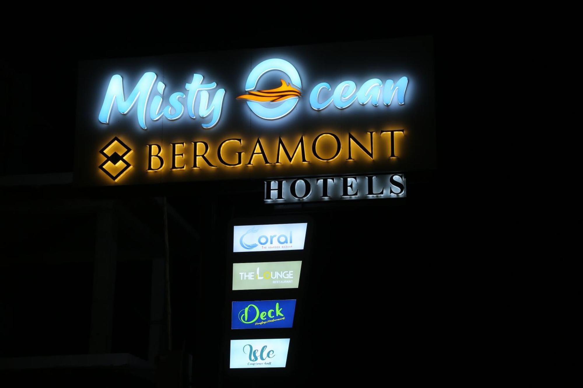 Misty Ocean - A Bergamont Group Of Hotel Kuilapalayam Dış mekan fotoğraf
